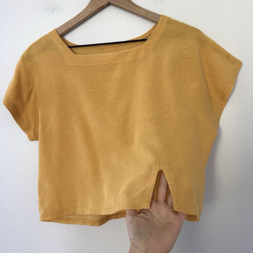 Women's 100% Cotton Crop Top T Shirt Gold Yellow Square Neck Sz M Handmade Peru - Picture 3 of 8